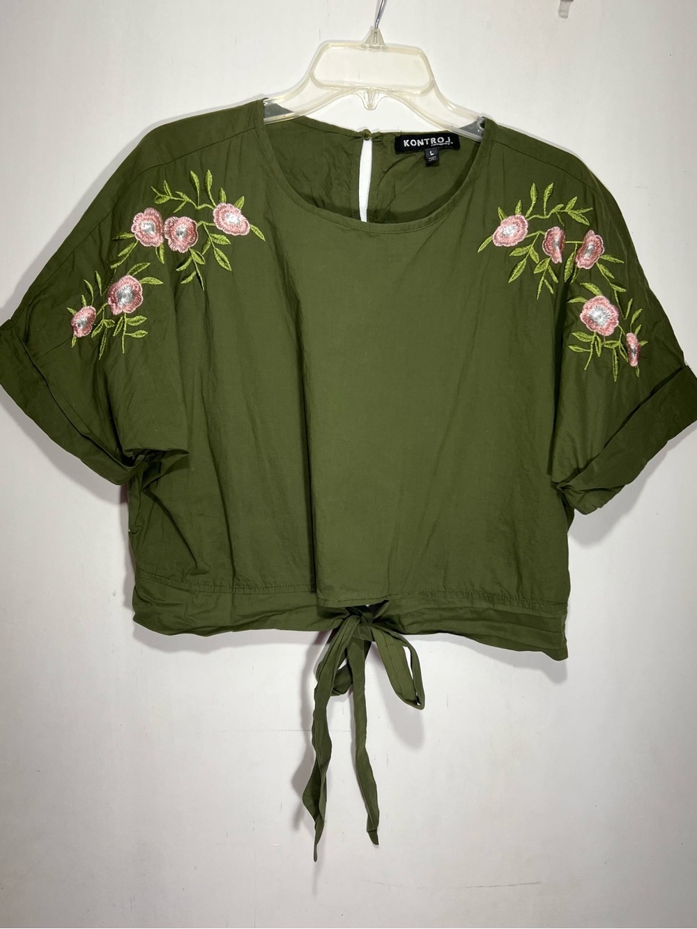 Kontrol Olive Green Floral Embroidered Tie-Front short sleeve top size L